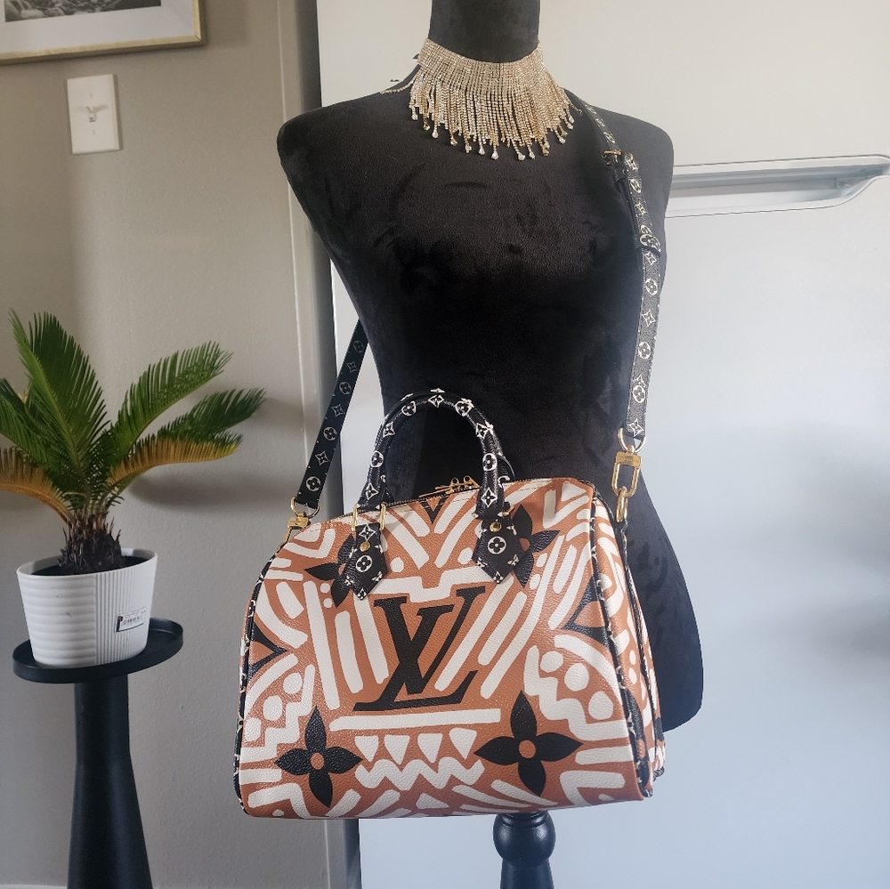 Authentic Louis Vuitton Crafty Speedy Bandouliere 25